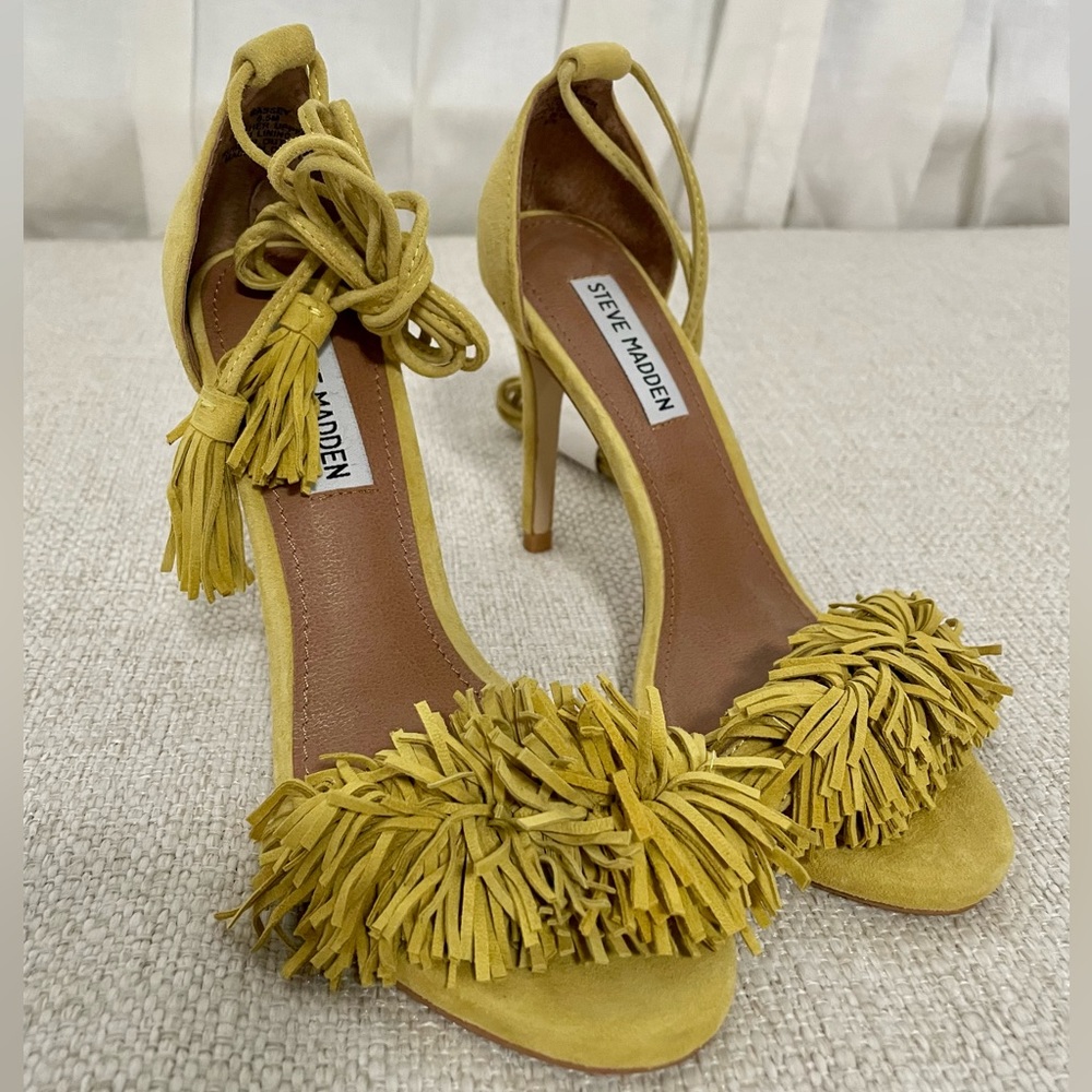 Steve Madden Sassey Fringe Sandal size 6.5